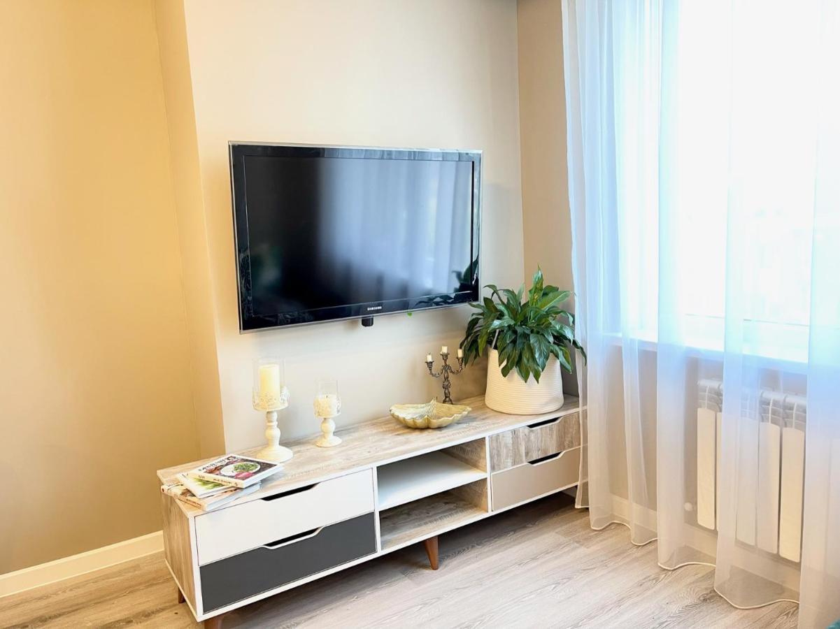 Прекрасная Квартира В Г. Алматы Almaty Extérieur photo